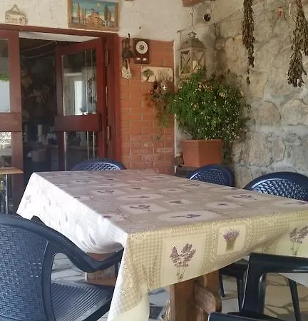 Vesna Free Parking Abbázia