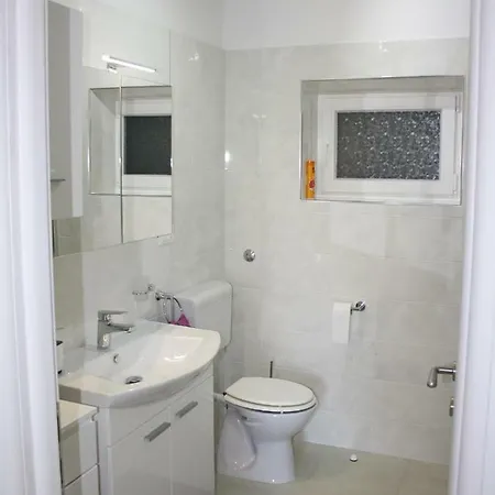 Vesna Free Parking Apartman Abbázia