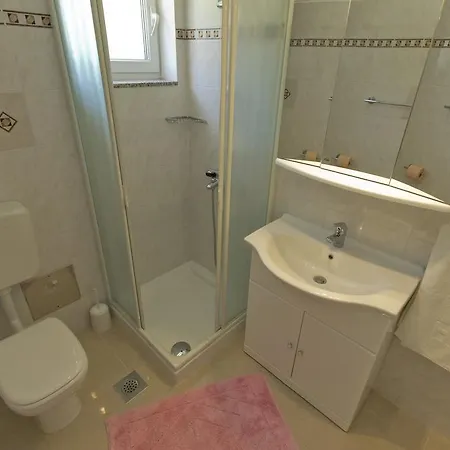 Vesna Free Parking Apartment *