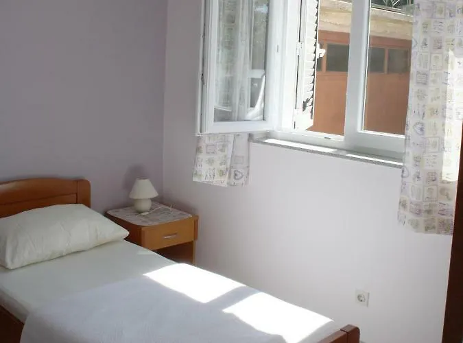 Vesna Free Parking * Abbazia